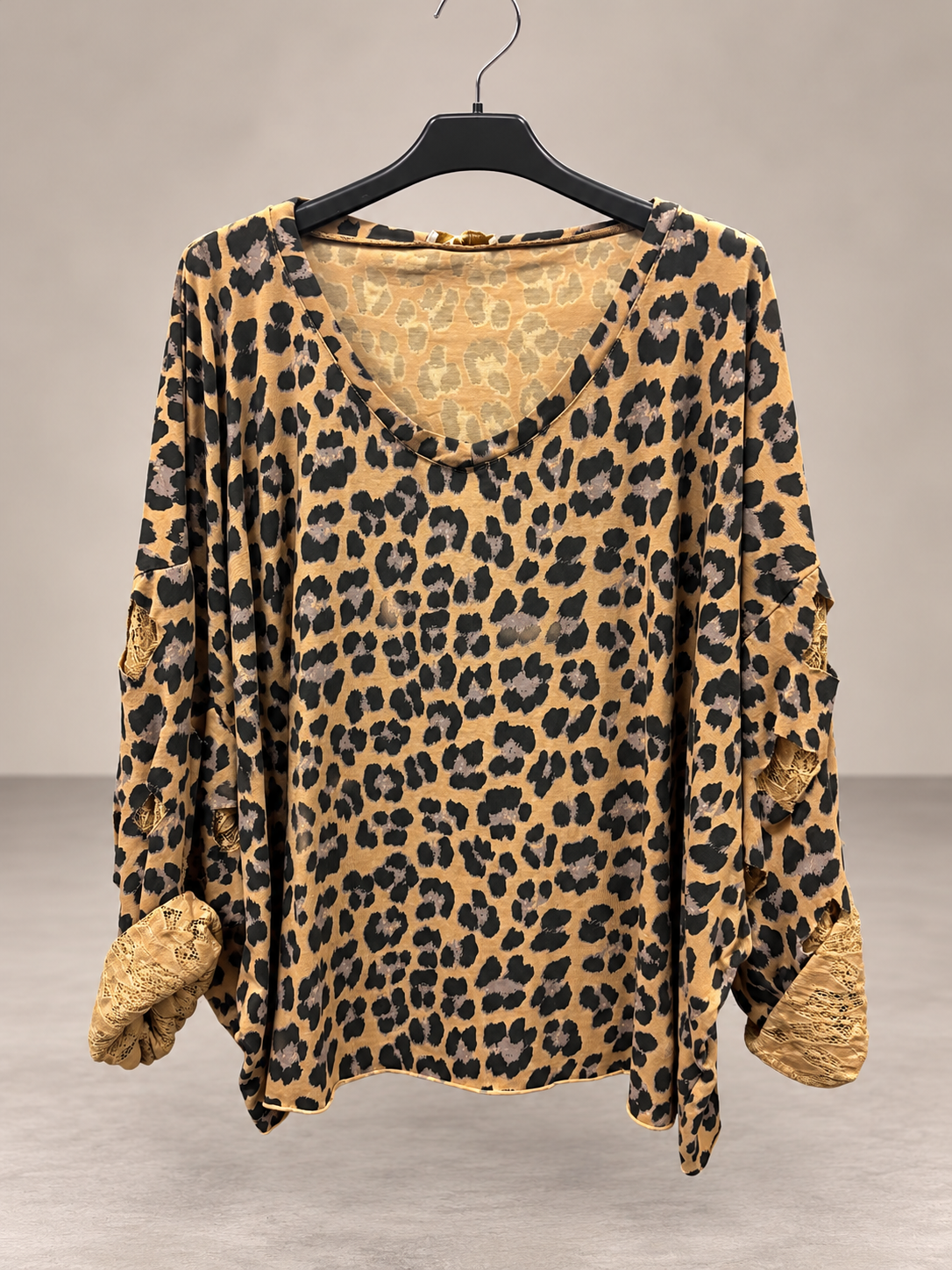 🐆 Haut Oversize à Imprimés – Style Bohème & Tendance ✨